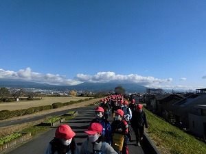 富士二小の活動写真
